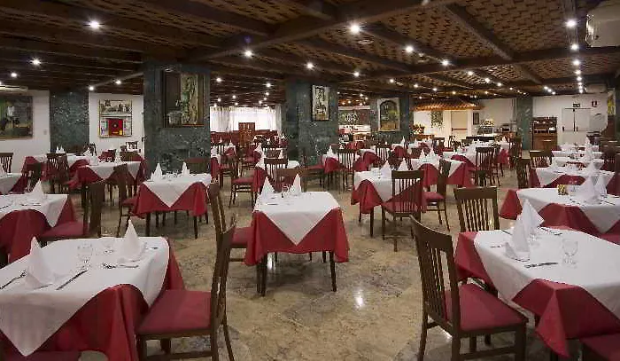 Elegance Palmeras Playa *