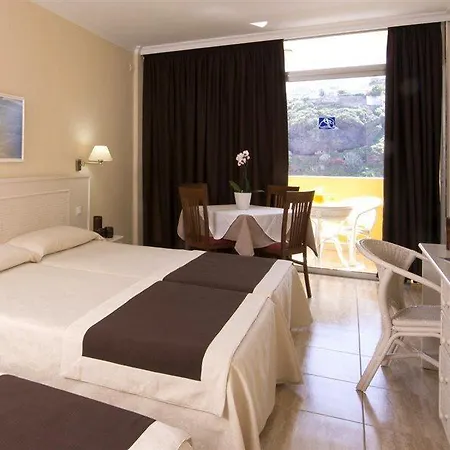 Elegance Palmeras Playa *