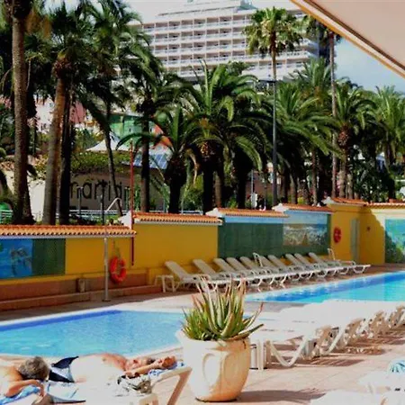 Elegance Palmeras Playa Apartamento *